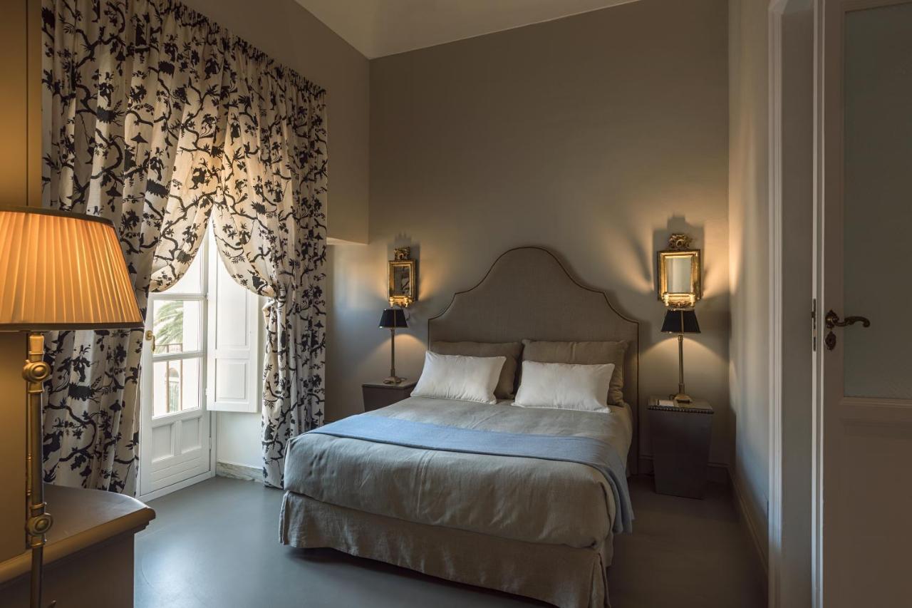 Seven Rooms Villadorata Noto Exterior photo